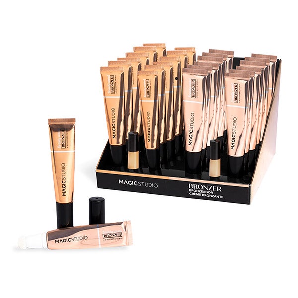 Bronzer With Applicator