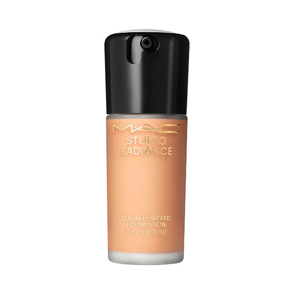 Studio Radiance Serum-Powered Foundation
